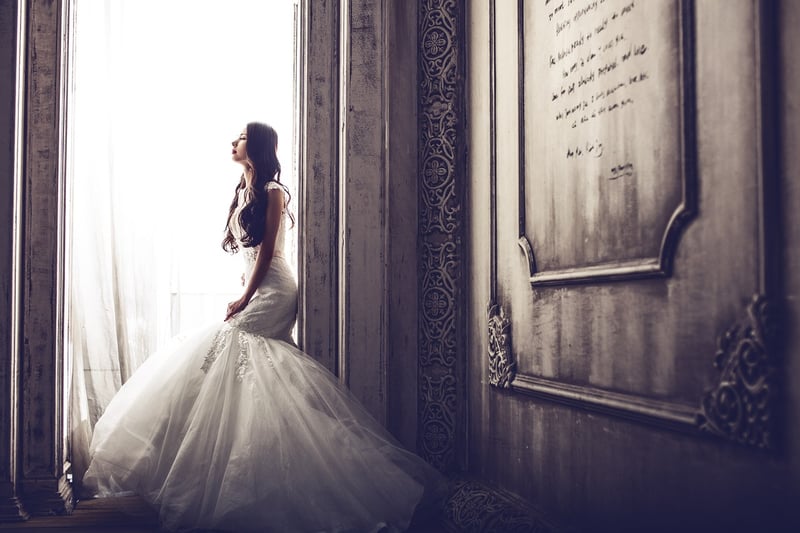 Off-Shoulder Bridesmaid Dresses